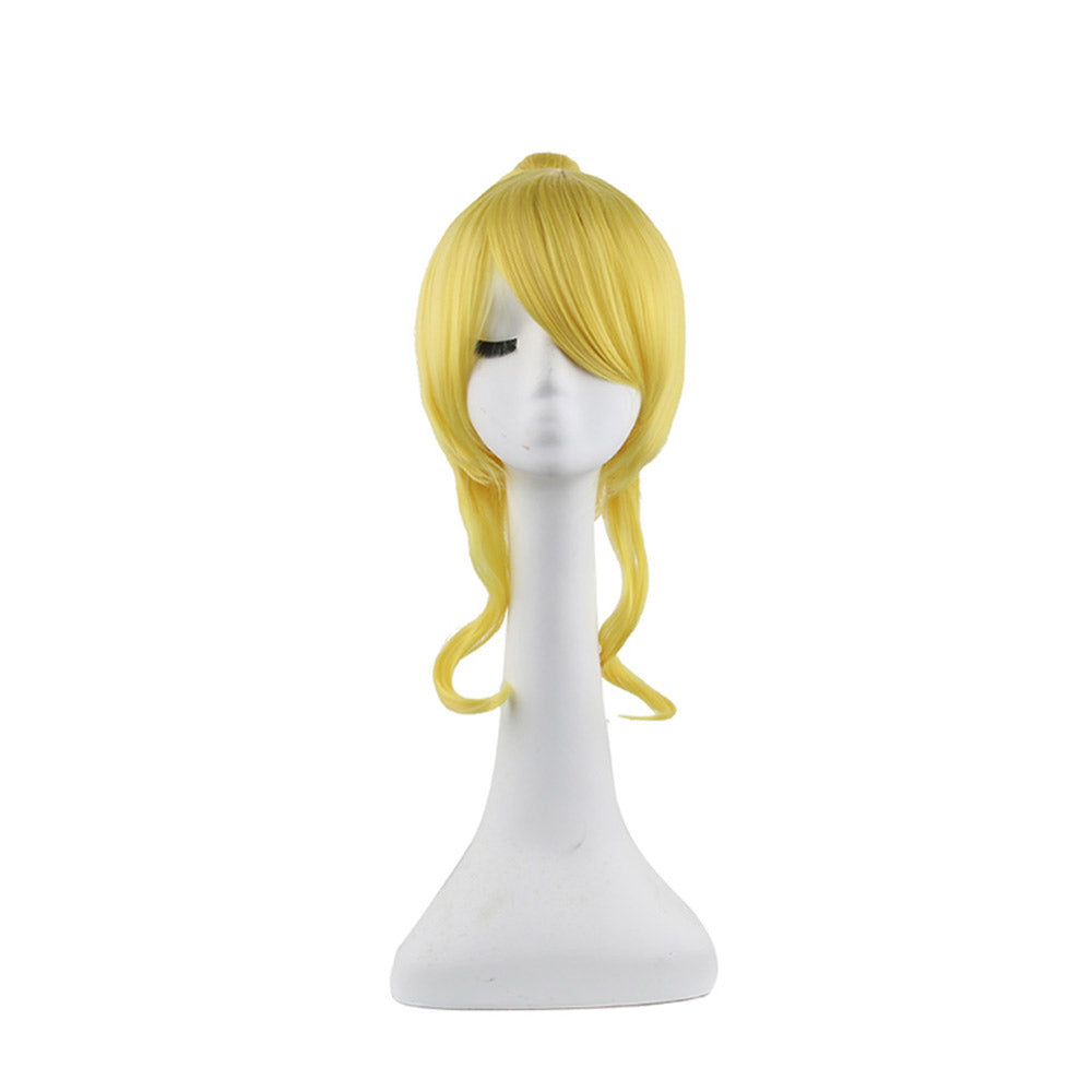 Eri Ayase cosplays anime character with wig