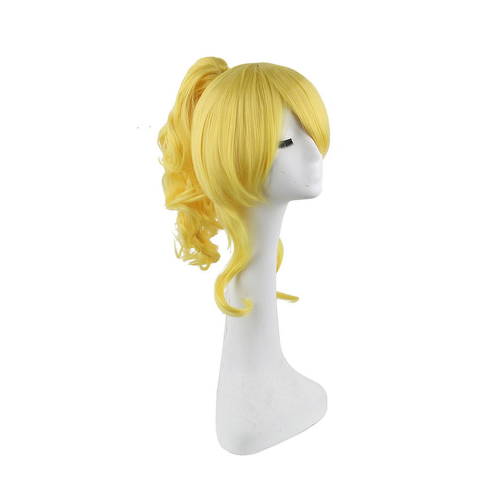 Eri Ayase cosplays anime character with wig